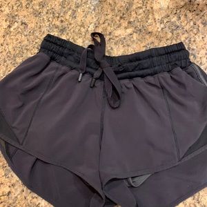 Lululemon size 0 black shorts